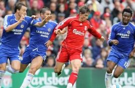 半岛体育-总决赛最新形势：利雅得新月高居榜首，山东泰山强势追赶，冠军归属成迷